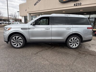 2023 Lincoln Navigator Reserve