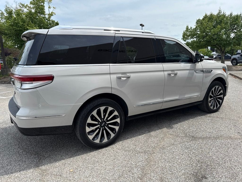 2024 Lincoln Navigator Reserve