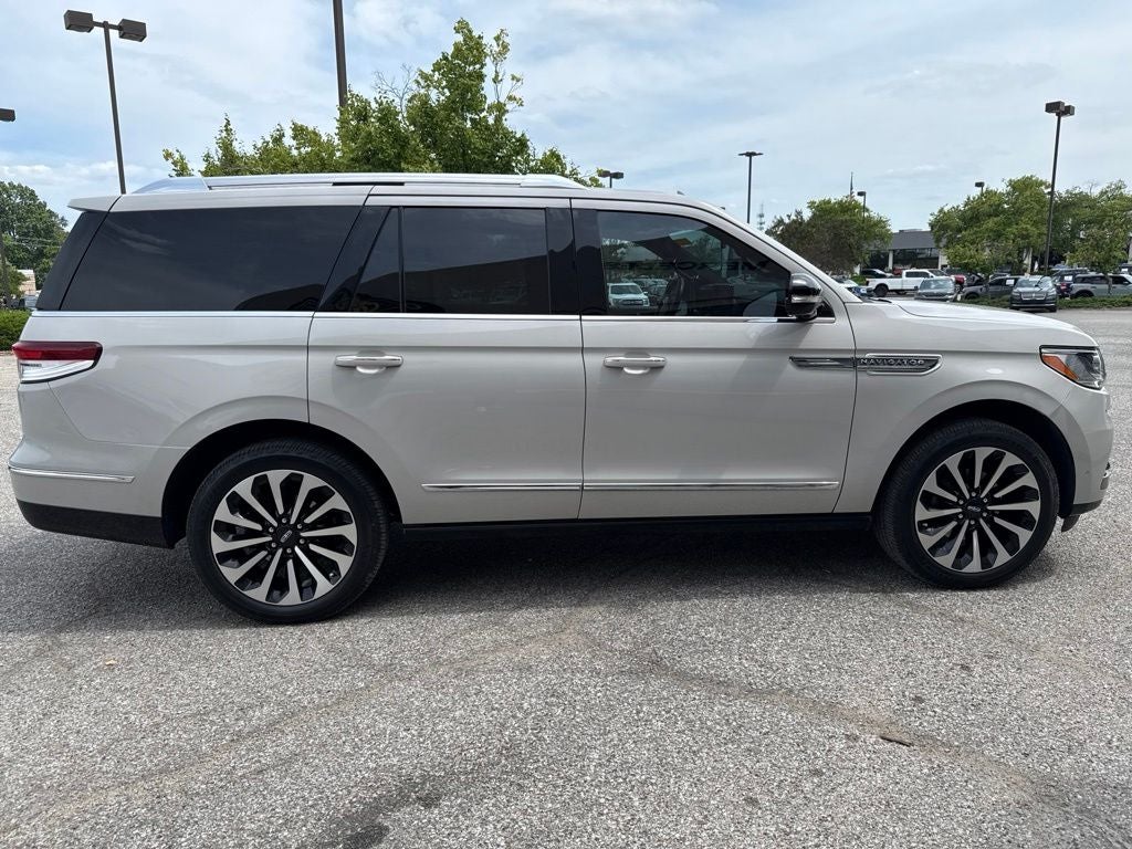 2024 Lincoln Navigator Reserve