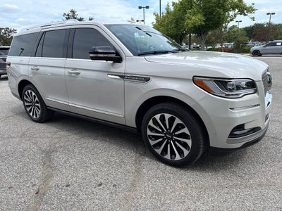 2024 Lincoln Navigator Reserve