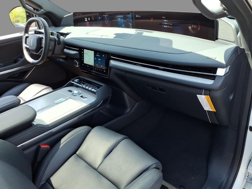 2027 Lincoln Navigator Reserve