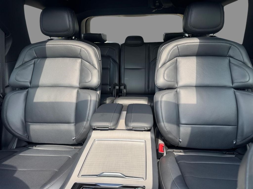 2027 Lincoln Navigator Reserve