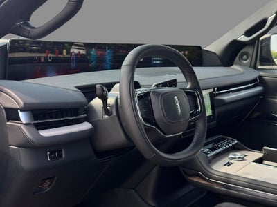 2027 Lincoln Navigator Reserve