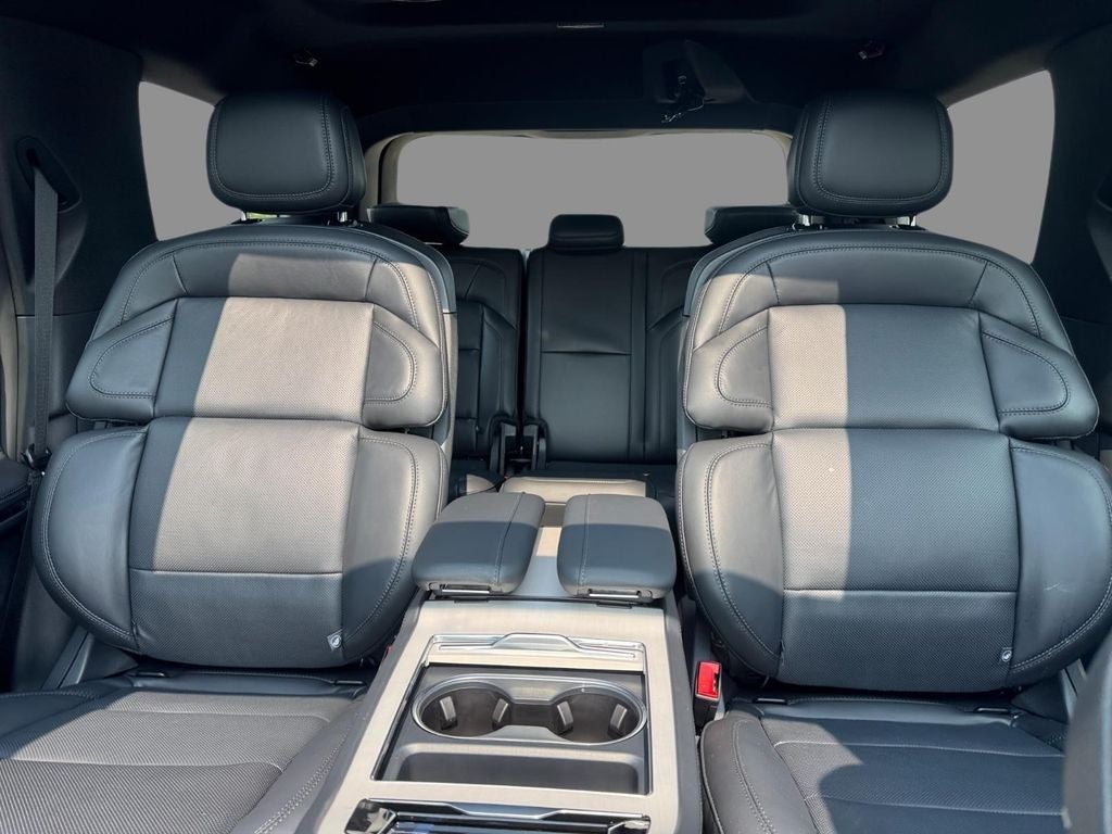 2027 Lincoln Navigator Reserve