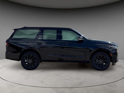2027 Lincoln Navigator Reserve