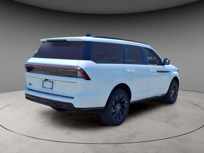2026 Lincoln Navigator Reserve