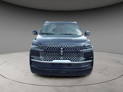 2027 Lincoln Navigator Reserve