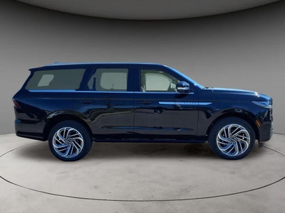 2026 Lincoln Navigator Reserve