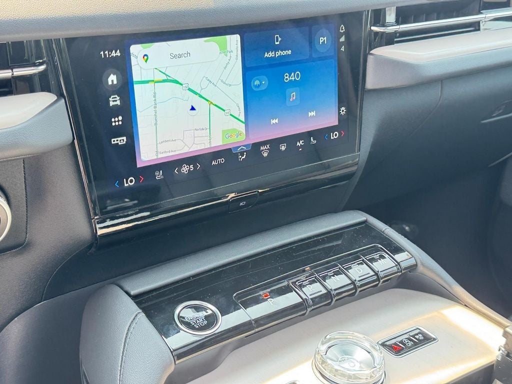 2027 Lincoln Navigator Reserve