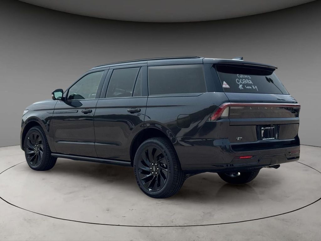 2027 Lincoln Navigator Reserve