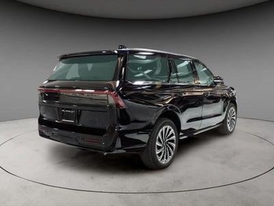 2027 Lincoln Navigator Black Label