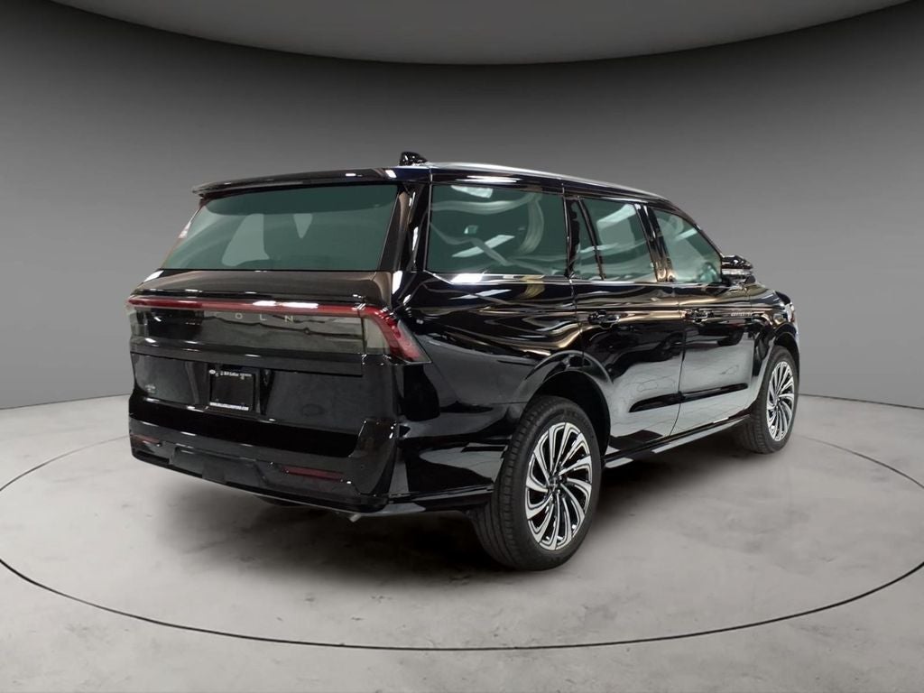 2027 Lincoln Navigator Black Label