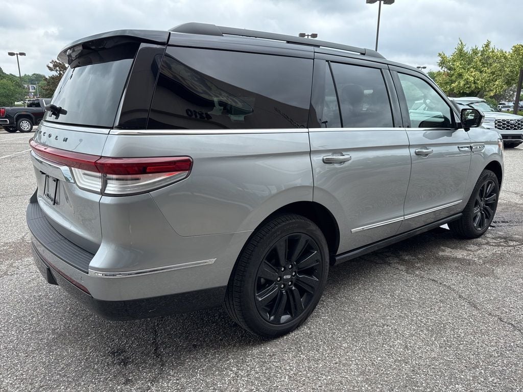 2024 Lincoln Navigator Black Label