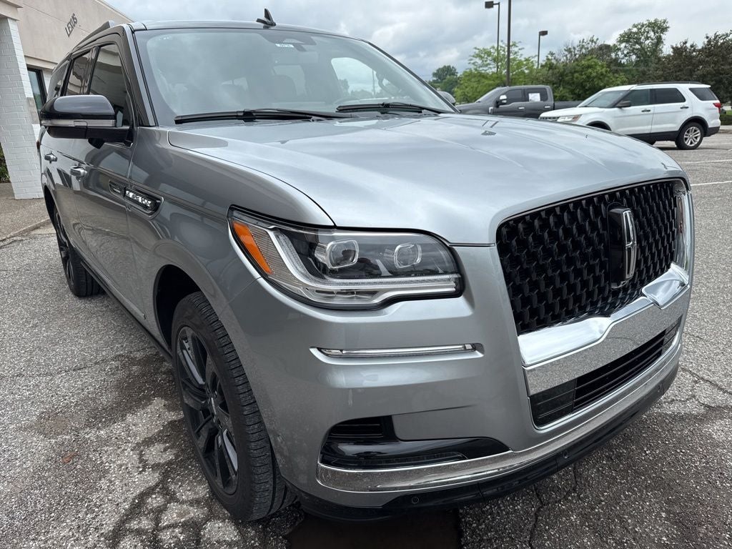 2024 Lincoln Navigator Black Label