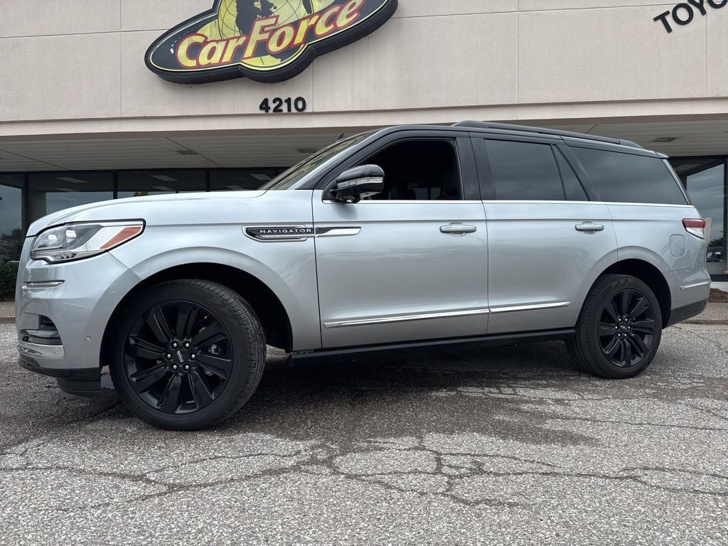 2024 Lincoln Navigator Black Label