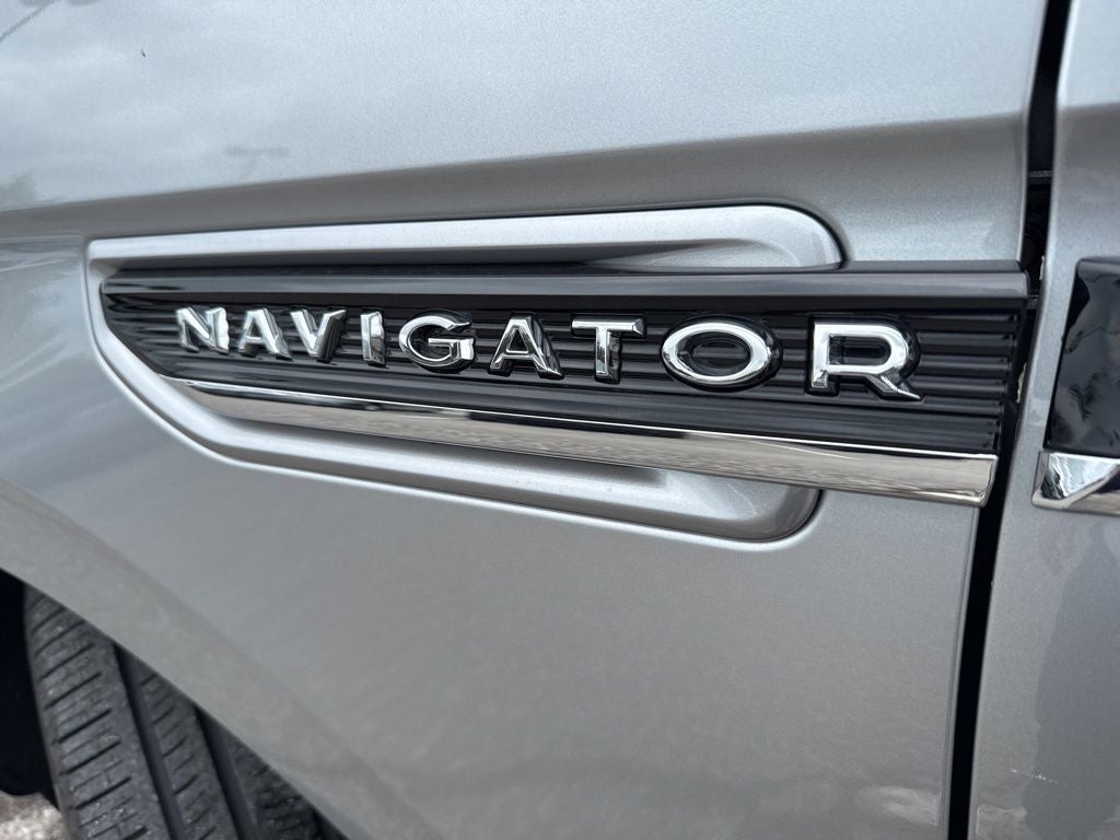 2024 Lincoln Navigator Black Label