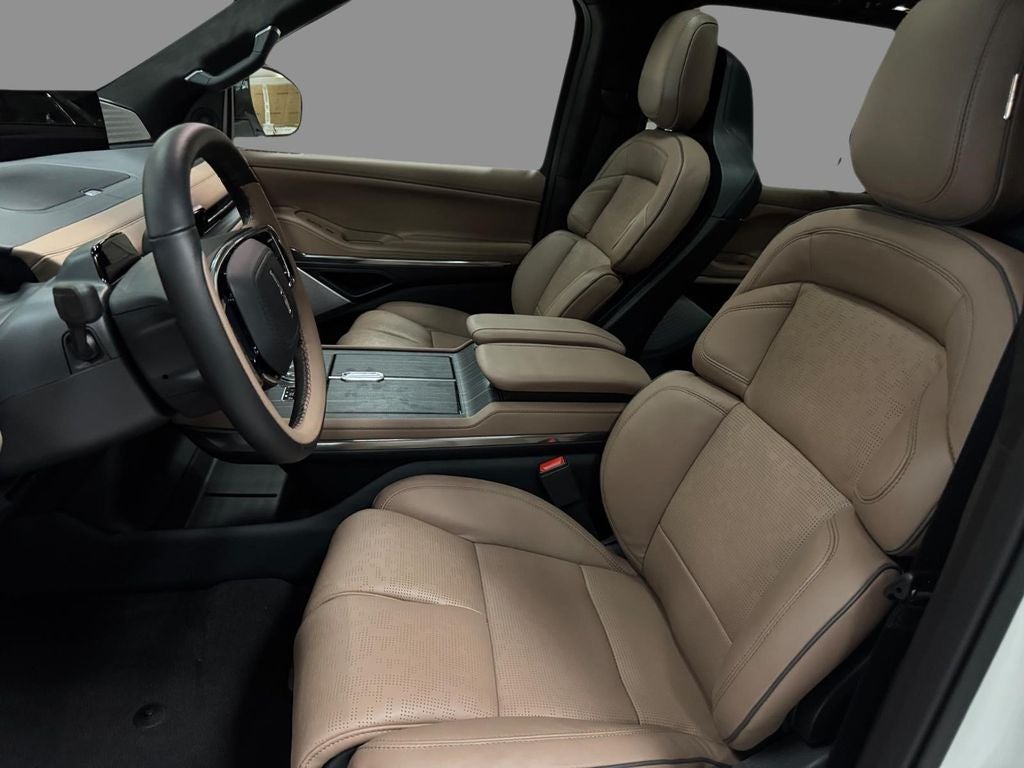 2027 Lincoln Navigator Black Label