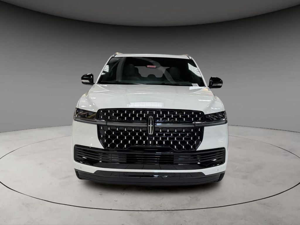 2027 Lincoln Navigator Black Label