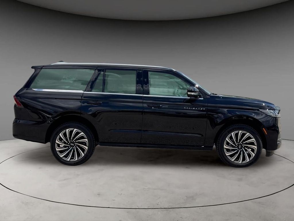 2027 Lincoln Navigator Black Label