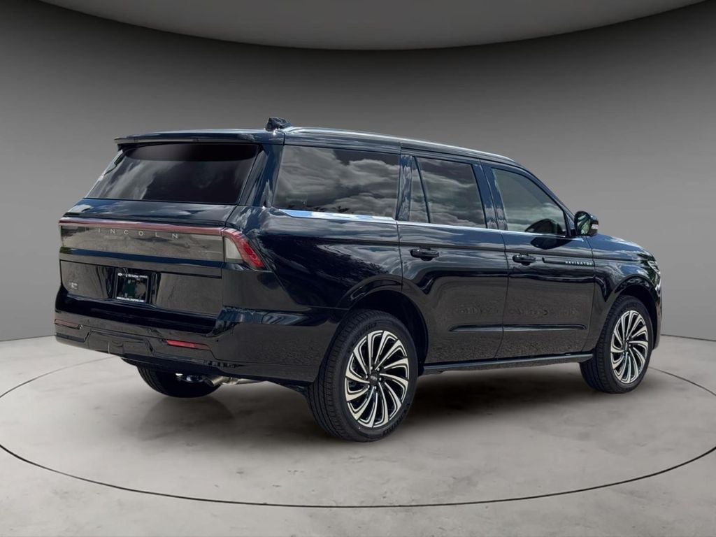 2027 Lincoln Navigator Black Label