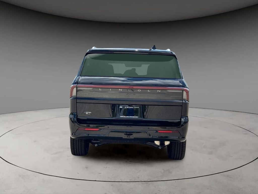 2027 Lincoln Navigator Black Label