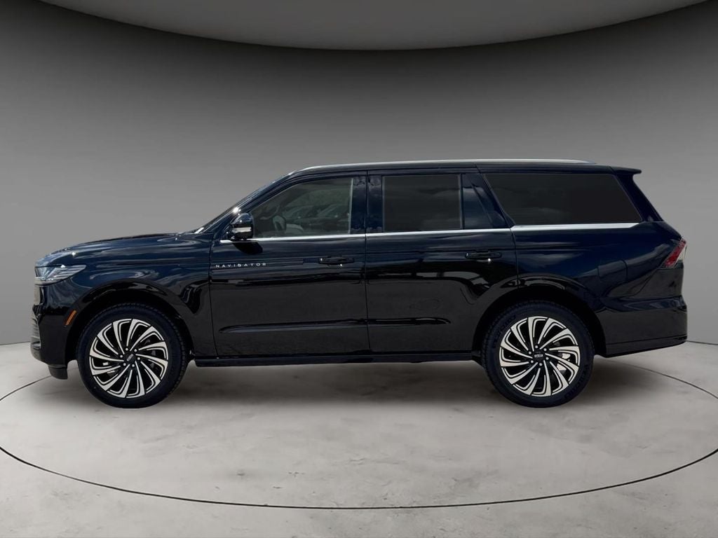 2027 Lincoln Navigator Black Label