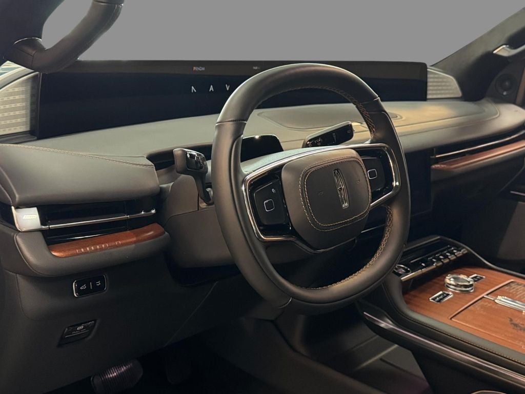 2027 Lincoln Navigator Black Label