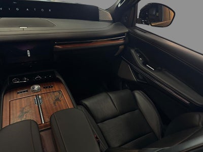 2027 Lincoln Navigator Black Label