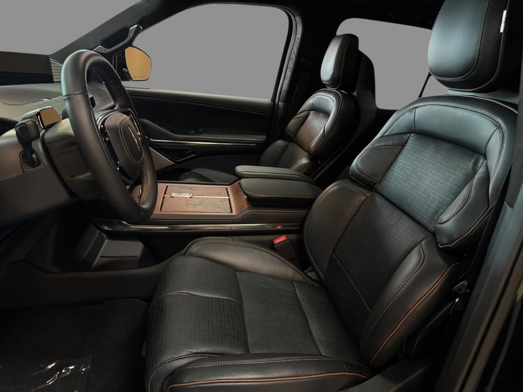 2027 Lincoln Navigator Black Label
