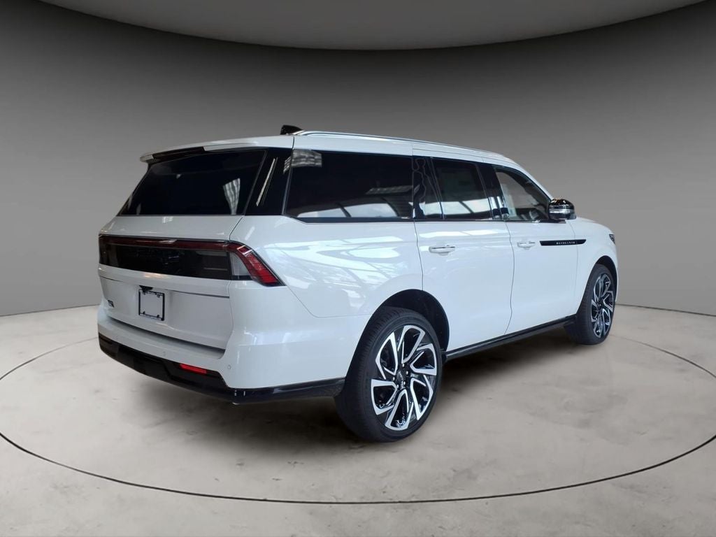 2027 Lincoln Navigator Black Label