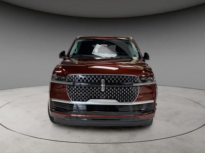 2027 Lincoln Navigator Premiere