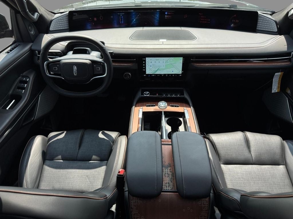 2027 Lincoln Navigator Black Label