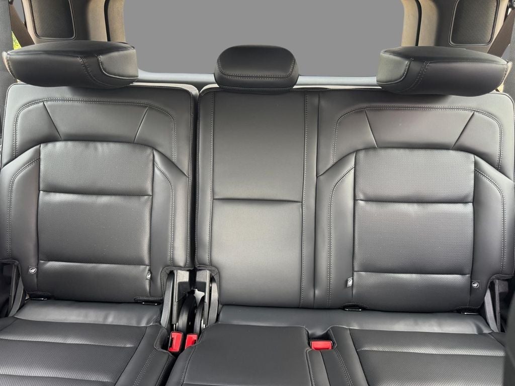 2027 Lincoln Navigator L Reserve