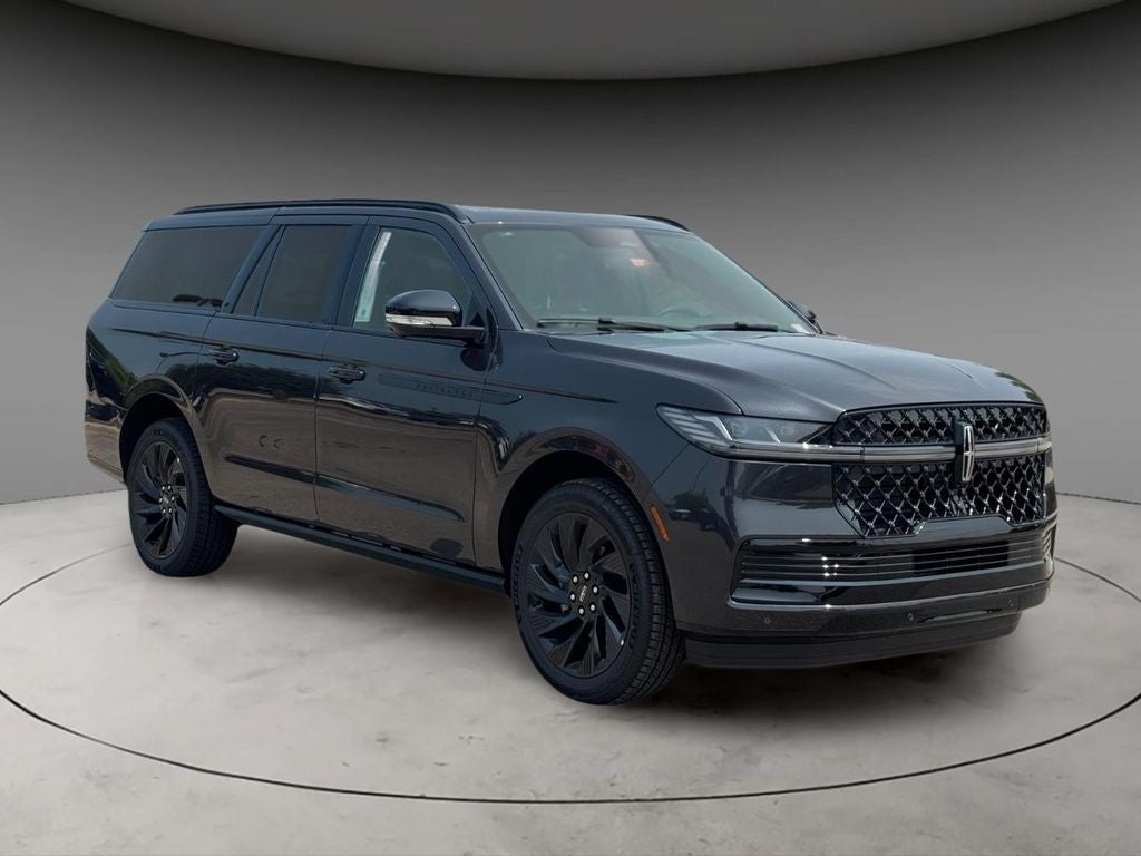 2027 Lincoln Navigator L Reserve