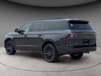2027 Lincoln Navigator L Reserve