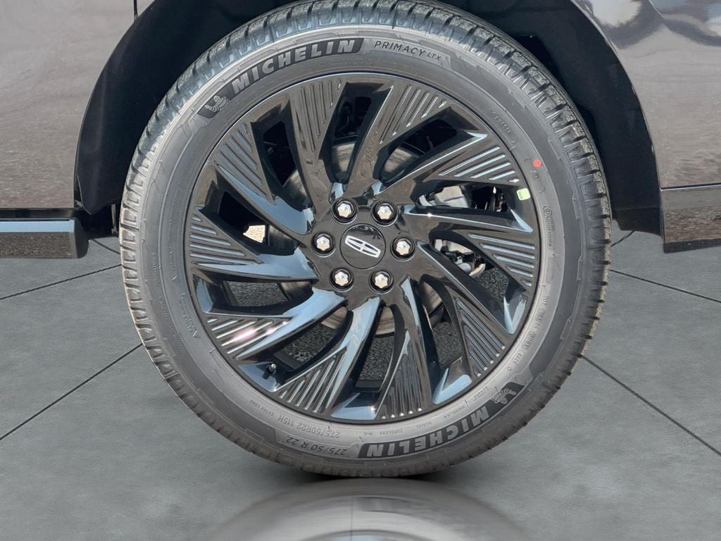 2027 Lincoln Navigator L Reserve