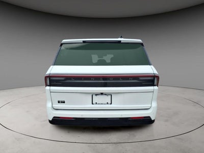 2026 Lincoln Navigator L Reserve