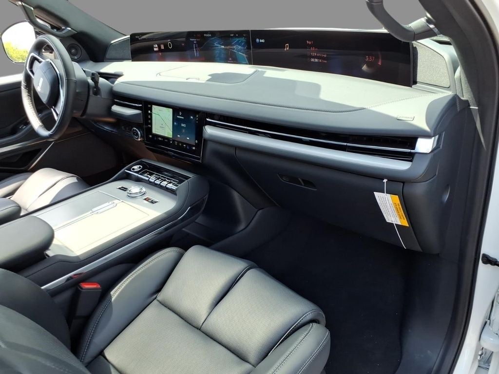 2027 Lincoln Navigator L Reserve