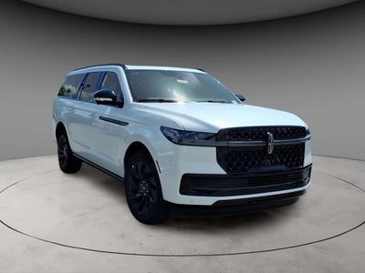 2027 Lincoln Navigator L Reserve