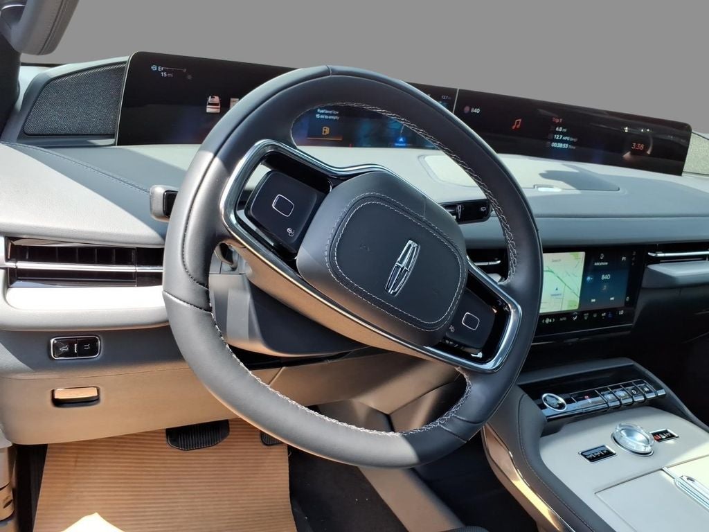 2027 Lincoln Navigator L Reserve