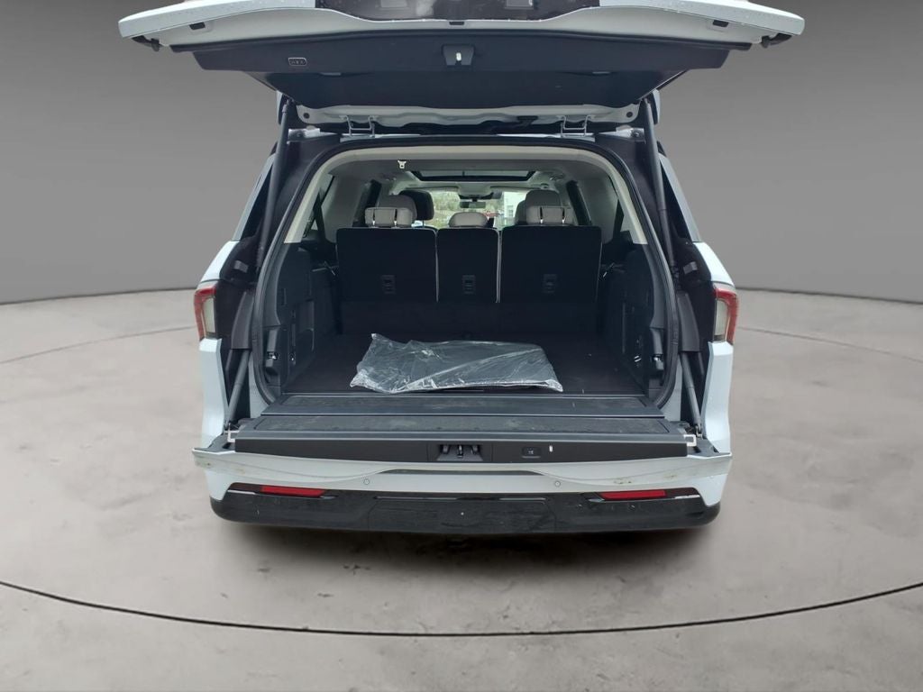 2026 Lincoln Navigator L Reserve