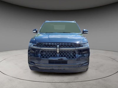2027 Lincoln Navigator L Reserve