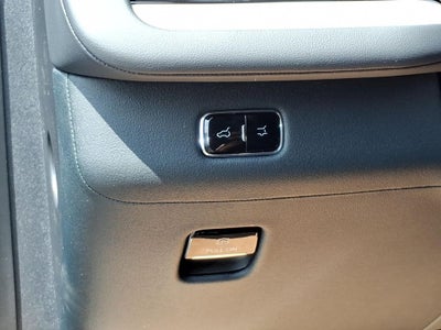 2027 Lincoln Navigator L Reserve