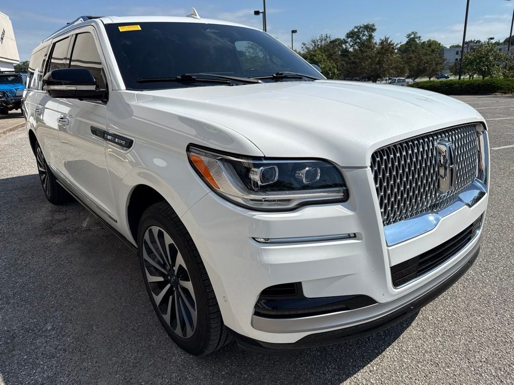 2022 Lincoln Navigator L Reserve