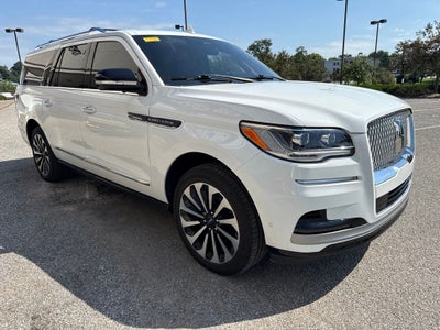 2022 Lincoln Navigator L Reserve