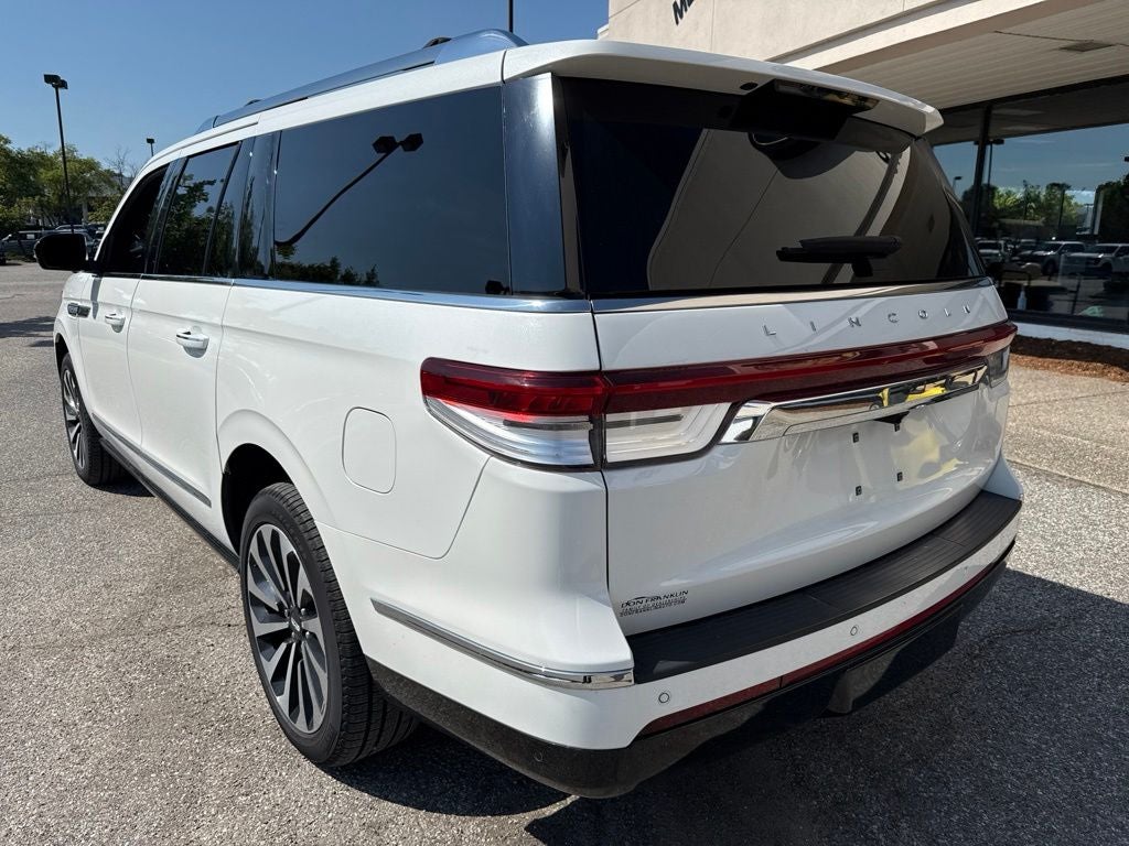 2022 Lincoln Navigator L Reserve