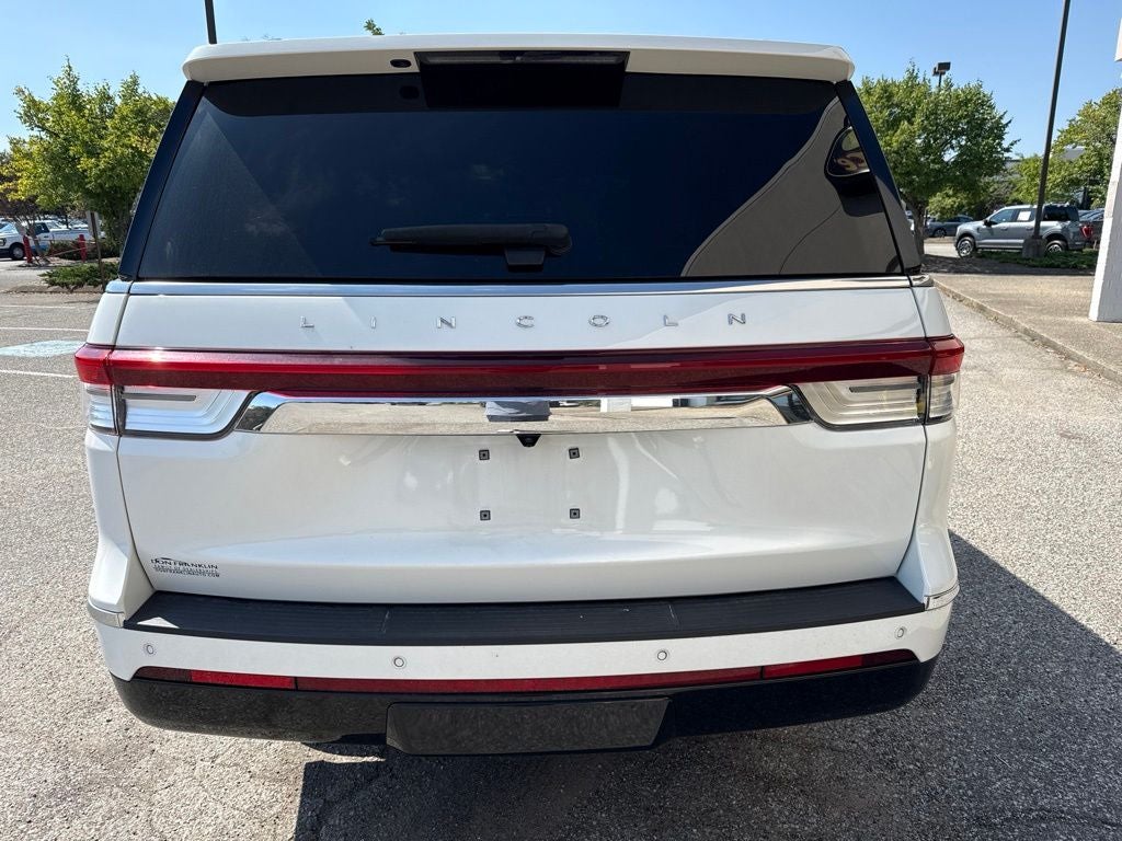 2022 Lincoln Navigator L Reserve