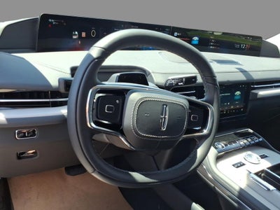 2026 Lincoln Navigator L Premiere