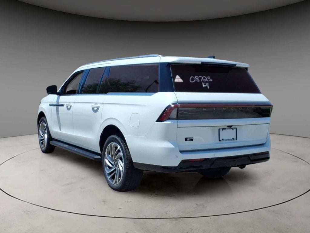 2026 Lincoln Navigator L Premiere