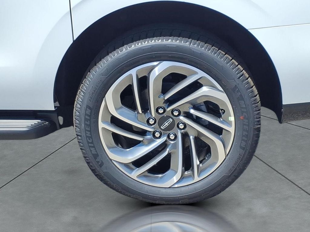 2026 Lincoln Navigator L Premiere